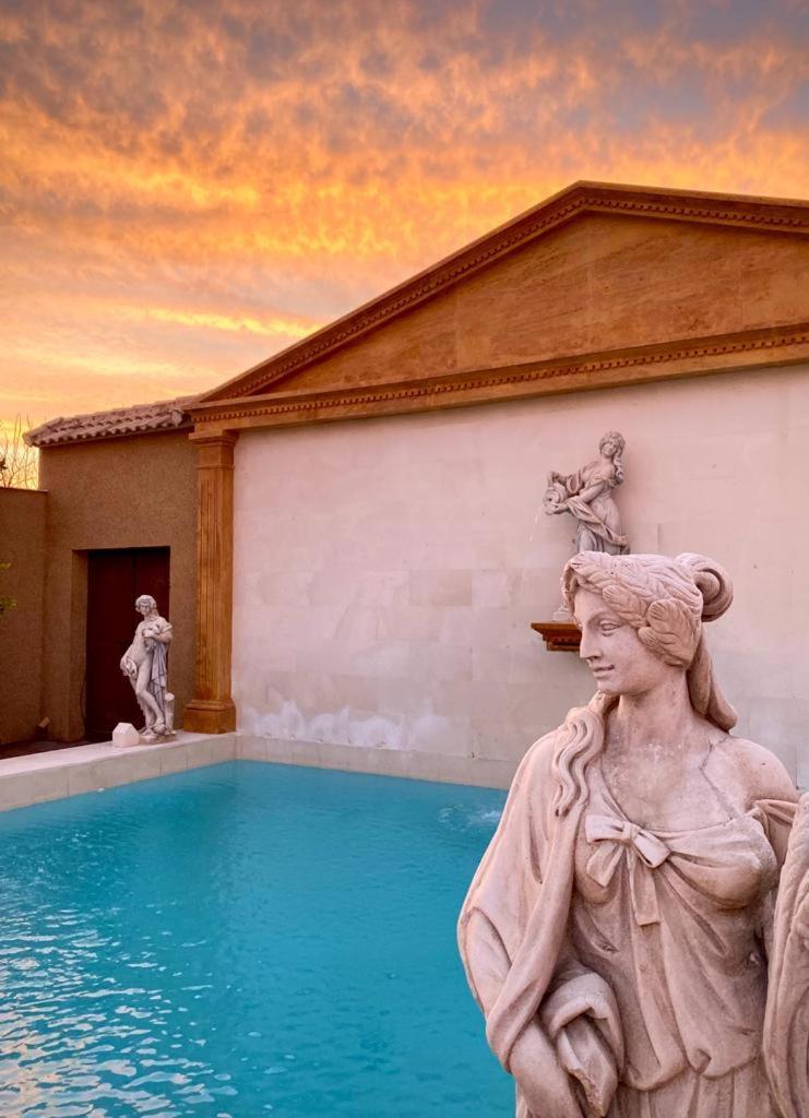 La Fuente Romana Campo-Nubes ภายนอก รูปภาพ